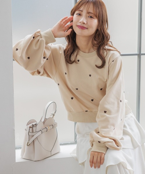 mysty woman（ミスティウーマン）の「【WEB限定】ハート刺繍スウェットプルオーバー　152808（スウェット・レディース・グレー/ベージュ/ブラック・FREE）」の15枚目の写真