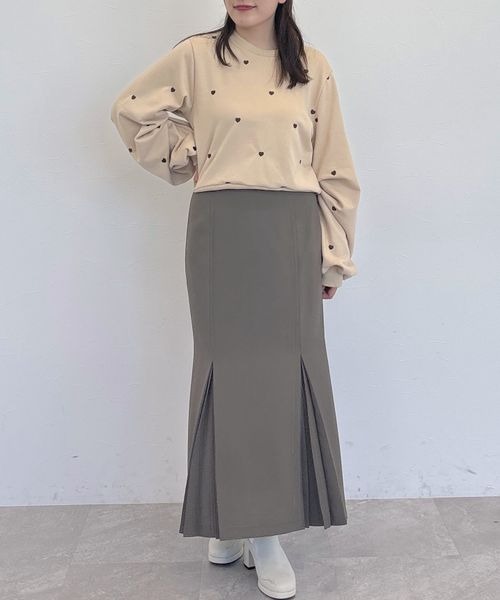 mysty woman（ミスティウーマン）の「【WEB限定】ハート刺繍スウェットプルオーバー　152808（スウェット・レディース・グレー/ベージュ/ブラック・FREE）」の10枚目の写真