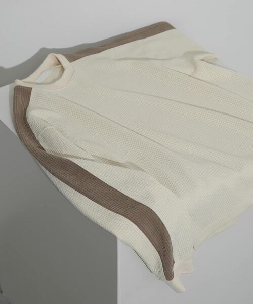 SENSE OF PLACE by URBAN RESEARCH(センスオブプレイスバイアーバンリサーチ)の「ヘビーサーマルサイドラインカットソー(Tシャツ/カットソー・メンズ・ブラック/オフホワイト/ライトカーキ・MEDIUM/LARGE)」の18枚目の写真