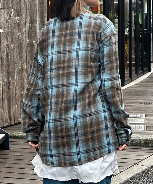 HALEY PESCA(ヘーリーペスカ)の「HALEY PESCA/ヴィンテージライク カジュアルチェックシャツ(シャツ/ブラウス・レディース・ブラウン/グリーン・LARGE/SMALL/MEDIUM)」の22枚目の写真