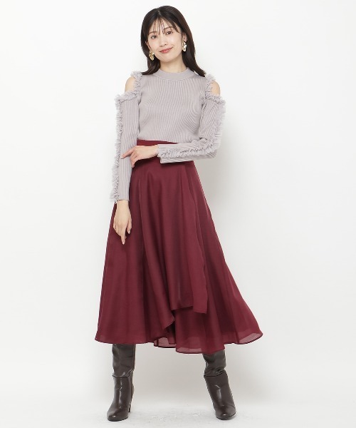 AND COUTURE（アンドクチュール）の「チュールフリルオフショルニットプルオーバー（ニット/セーター・レディース・ブラック/グレー/オフホワイト・FREE）」の6枚目の写真