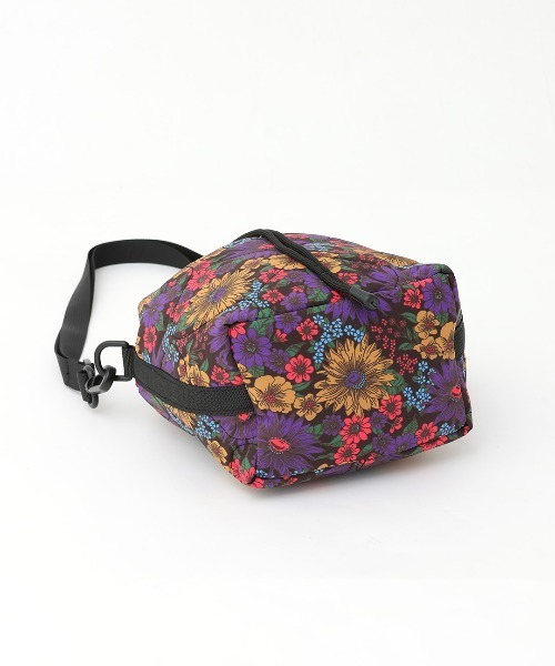 KiU（キウ）の「KiU コラボ パデット巾着ミニバッグ（ショルダーバッグ・レディース・その他1/その他2・FREE）」の13枚目の写真