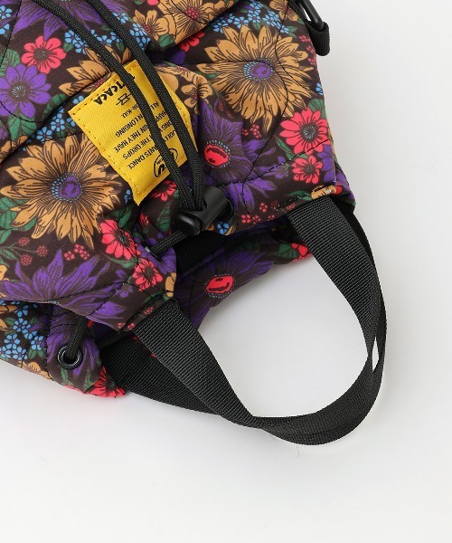 KiU（キウ）の「KiU コラボ パデット巾着ミニバッグ（ショルダーバッグ・レディース・その他1/その他2・FREE）」の20枚目の写真