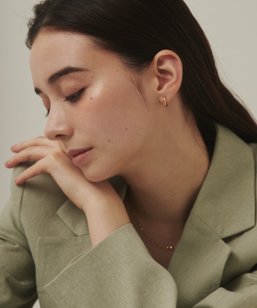 ciite'（シーテ）の「ミニシンプルフープピアス  (両耳用)（ピアス（両耳用）・レディース・ゴールド/シルバー・FREE）」の7枚目の写真