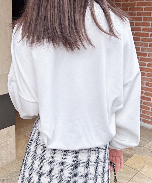 INGNI(イング)の「ラメ刺しゅうスウェットトップス(スウェット・レディース・ピンク系その他5/ホワイト×ピンク/ホワイト×シルバー/ブラック×シルバー・M)」の13枚目の写真
