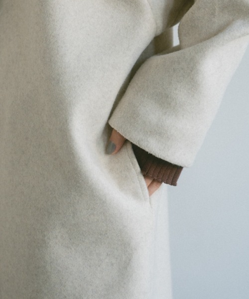 VANNIE U（ヴァニーユー）の「ウェーブロングコート/ケープ取り外し可能（その他アウター・レディース・アイボリー/グレー/ベージュ・FREE）」の5枚目の写真