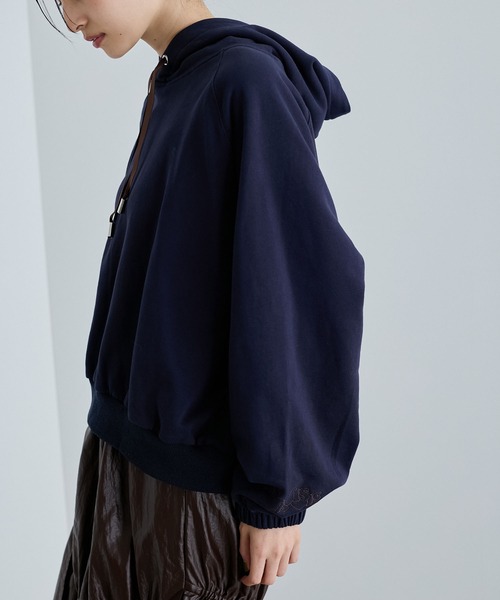 VIS（ビス）の「VISハートロゴフーディ（スウェット・レディース・ベージュ系その他2/ネイビー・FREE）」の9枚目の写真