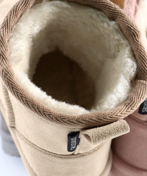 BRANSHES（ブランシェス）の「フェイクムートンブーツ（ブーツ・キッズ・ピンク/キャメル/ベージュ/チャコールグレー/ブラック・14.0cm/16.0cm/15.0cm/17.0cm/18.0cm/19.0cm/20.0cm/21.0cm）」の12枚目の写真