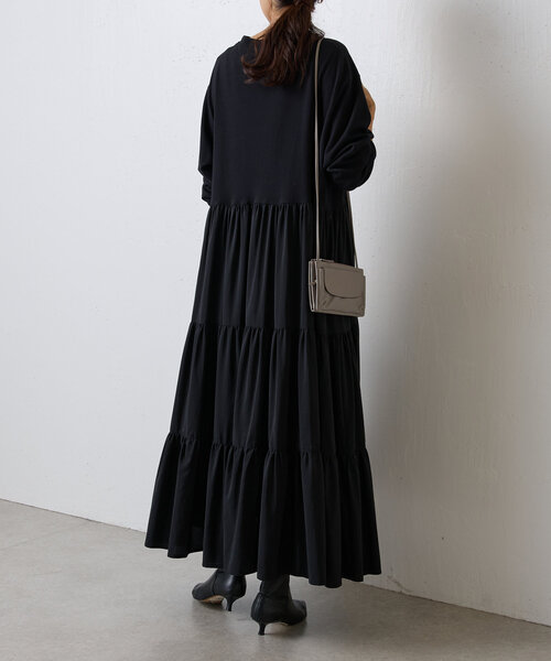 BEARDSLEY(ビアズリー)の「カットコンビティアードワンピース(ワンピース・レディース・ブラック・FREE)」の5枚目の写真