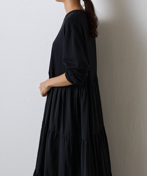 BEARDSLEY(ビアズリー)の「カットコンビティアードワンピース(ワンピース・レディース・ブラック・FREE)」の8枚目の写真