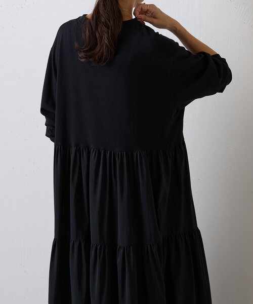 BEARDSLEY(ビアズリー)の「カットコンビティアードワンピース(ワンピース・レディース・ブラック・FREE)」の9枚目の写真