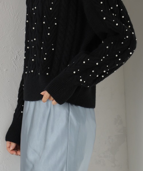 FOUND GOOD(ファウンドグッド)の「パールツキケーブルニットPO(ニット/セーター・レディース・ベージュ/グレー系5/ブラック・L/M/S)」の6枚目の写真
