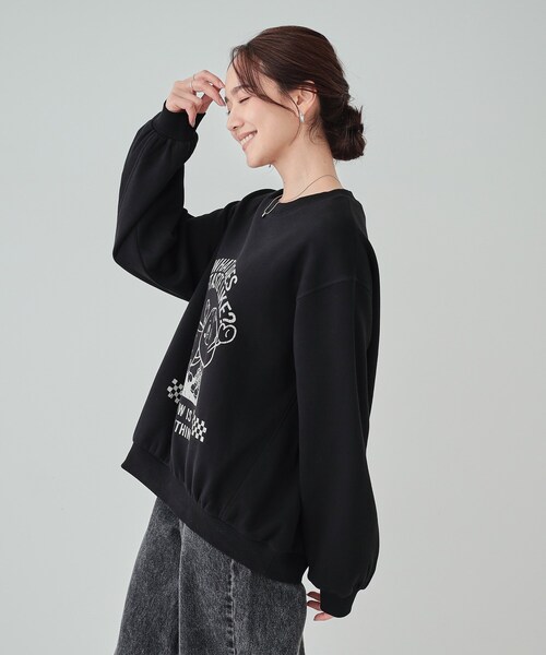 Cutie Blonde（キューティーブロンド）の「◆【あったか/S-LL】グラフィックアソート 裏起毛スウェット（スウェット・レディース・ブラック系3/ホワイト系3/チャコール/ピンク系9/グレー系1/ライトグレー系2・04/03/02/01）」の20枚目の写真