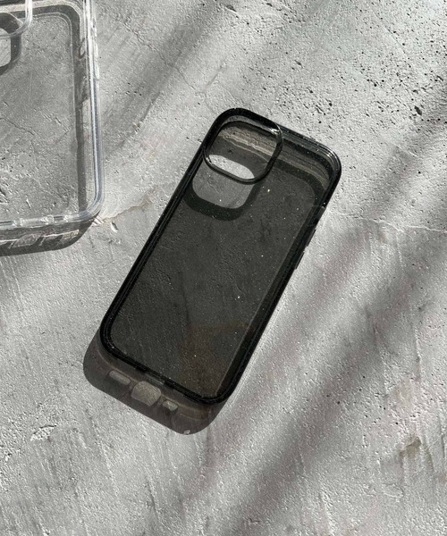 Me%(ミィパーセント)の「【iPhone14対応】クリアラメiPhoneケース 282528(スマホケース/カバー・レディース・ブラック/オフホワイト・FREE)」の15枚目の写真