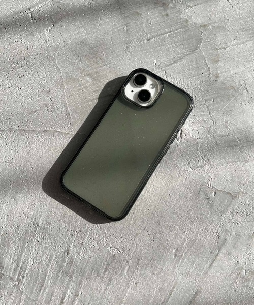 Me%(ミィパーセント)の「【iPhone14対応】クリアラメiPhoneケース 282528(スマホケース/カバー・レディース・ブラック/オフホワイト・FREE)」の6枚目の写真
