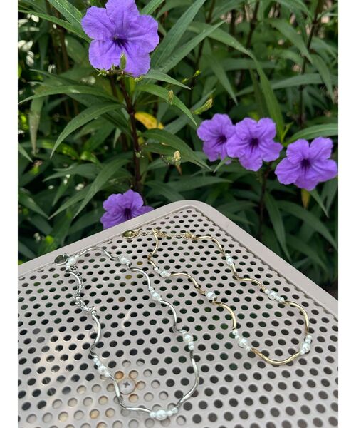 LAGUNAMOON(ラグナムーン)の「LADYフェイクパールミックスネックレス(ネックレス・レディース・シルバー/ゴールド・FREE)」の5枚目の写真