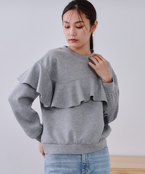 OPAQUE.CLIP(オペークドットクリップ)の「フリルアシメトップス【洗濯機洗い可】(Tシャツ/カットソー・レディース・ホワイト/ブラック/グレー・38/40/42)」の9枚目の写真