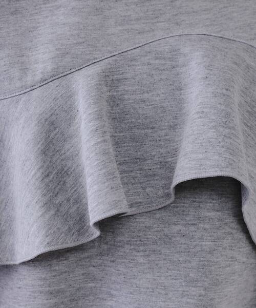 OPAQUE.CLIP(オペークドットクリップ)の「フリルアシメトップス【洗濯機洗い可】(Tシャツ/カットソー・レディース・ホワイト/ブラック/グレー・38/40/42)」の12枚目の写真