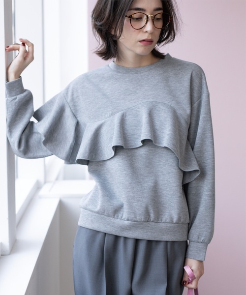 OPAQUE.CLIP(オペークドットクリップ)の「フリルアシメトップス【洗濯機洗い可】(Tシャツ/カットソー・レディース・ホワイト/ブラック/グレー・38/40/42)」の3枚目の写真