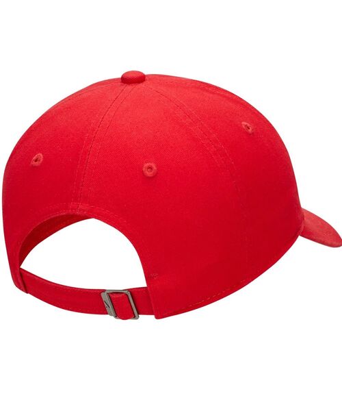 NIKE(ナイキ)の「ナイキ クラブ アンストラクチャード フューチュラ ウォッシュ キャップ / Nike Club Unstructured Futura Wash Cap FB5368-657 University Red(キャップ・メンズ・レッド・L/XL/M/L/S/M)」の2枚目の写真