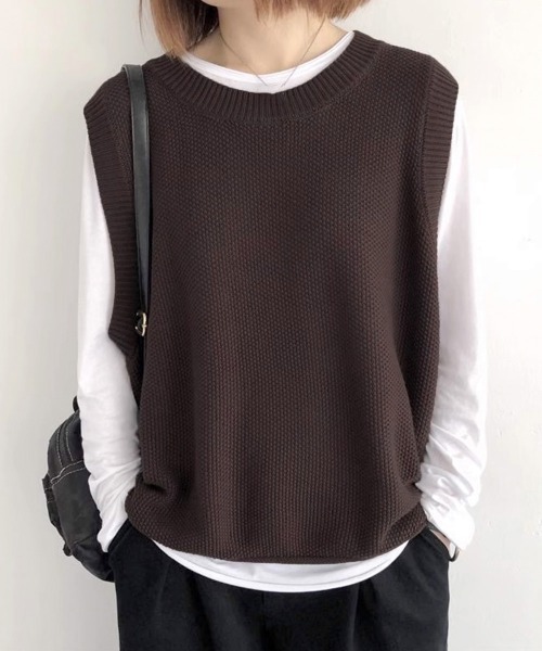 Miniministore(ミニミニストア)の「ニットベスト レディースチョッキ 重ね着(ベスト・レディース・チャコールグレー/アイボリー/ブラック/ライトベージュ/ベージュ/ダークブラウン・FREE)」の1枚目の写真
