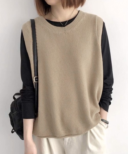 Miniministore(ミニミニストア)の「ニットベスト レディースチョッキ 重ね着(ベスト・レディース・チャコールグレー/アイボリー/ブラック/ライトベージュ/ベージュ/ダークブラウン・FREE)」の6枚目の写真