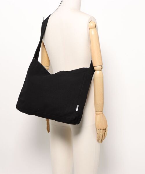 pouto(ポウト)の「【 pouto / ポウト 】 キャンバスショルダーバッグ PO-012 DLI(ショルダーバッグ・レディース・レッド/ブラック/グレー/ナチュラル/ブルー・FREE)」の14枚目の写真