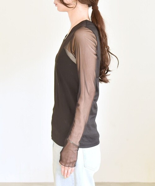quaranciel(カランシエル)の「quaranciel:〈手洗い可能〉ベアデザイン チュール カットソー(Tシャツ/カットソー・レディース・ライトグレー/ブラック/オフホワイト・ONE SIZE)」の5枚目の写真