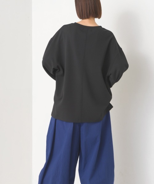 OMNES(オムネス)の「カットジョーゼットロゴプリントボリューム袖プルオーバー(Tシャツ/カットソー・レディース・ライトグレー/ブラック/アイボリー・FREE)」の20枚目の写真