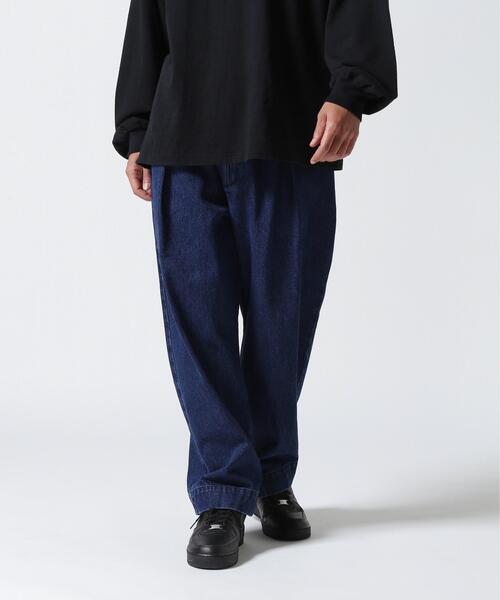 BEAVER(ビーバー)の「B omnivore/ビーオムニボー DENIM BALLOON TUCK(デニムパンツ・メンズ・その他4/ブルー・S/M/L)」の1枚目の写真