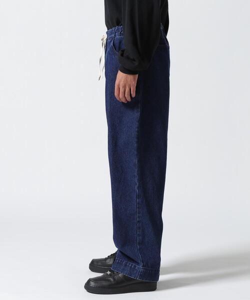 BEAVER（ビーバー）の「B omnivore/ビーオムニボー  DENIM BALLOON TUCK（デニムパンツ・メンズ・その他4・S/M/L）」の2枚目の写真