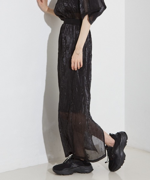 NOMINE（ノミネ）の「【セットアップ着用可】シャイン リンクル タイトスカート（スカート・レディース・ブラック/ブルー/アイボリー・M/S）」の2枚目の写真