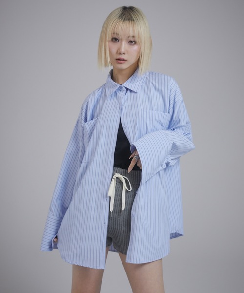 ENVYM（アンビー）の「ビックカフスオーバーサイズシャツ（シャツ/ブラウス・レディース・ブルー系その他/ブルー/ホワイト・FREE）」の6枚目の写真