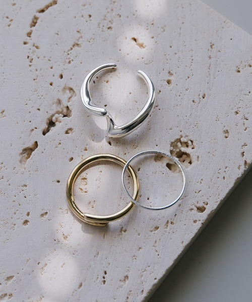 SMELLY（スメリー）の「3セットリング（リング・レディース・シルバー系その他・-）」の2枚目の写真