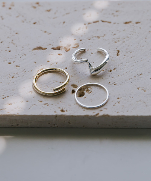 SMELLY（スメリー）の「3セットリング（リング・レディース・シルバー系その他・-）」の3枚目の写真