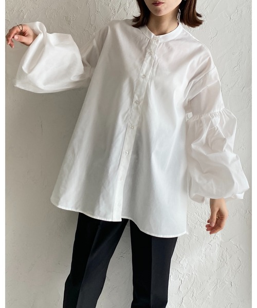 She's Closet（シーズクローゼット）の「スタンドカラー裾フレアバルーンスリーブボリューム袖ブラウス（シャツ/ブラウス・レディース・グレイッシュベージュ/ブラック/ホワイト・FREE）」の14枚目の写真