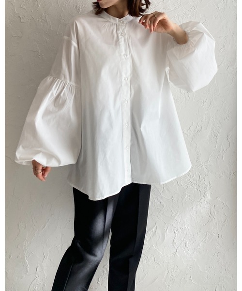 She's Closet（シーズクローゼット）の「スタンドカラー裾フレアバルーンスリーブボリューム袖ブラウス（シャツ/ブラウス・レディース・グレイッシュベージュ/ブラック/ホワイト・FREE）」の15枚目の写真