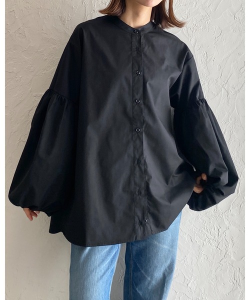 She's Closet（シーズクローゼット）の「スタンドカラー裾フレアバルーンスリーブボリューム袖ブラウス（シャツ/ブラウス・レディース・グレイッシュベージュ/ブラック/ホワイト・FREE）」の17枚目の写真
