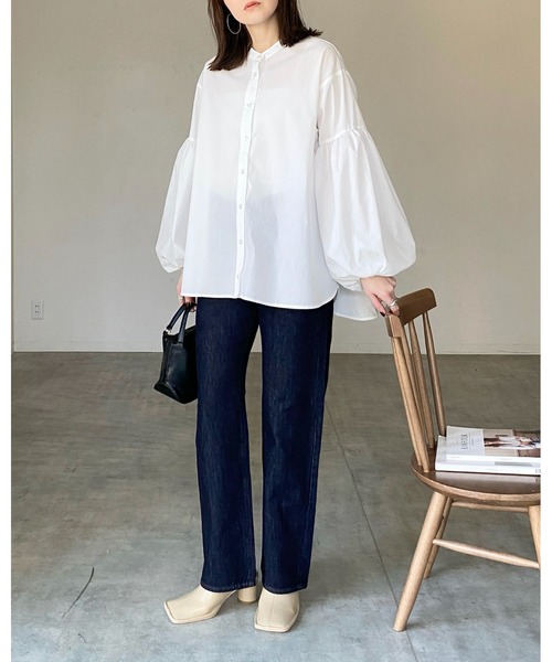She's Closet（シーズクローゼット）の「スタンドカラー裾フレアバルーンスリーブボリューム袖ブラウス（シャツ/ブラウス・レディース・グレイッシュベージュ/ブラック/ホワイト・FREE）」の19枚目の写真