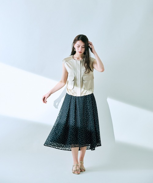 Audie a Muses(オーディアミューズ)の「【セットアップ】プチフラワー刺繍スカート(スカート・レディース・ブラック/オフホワイト・42/38)」の7枚目の写真
