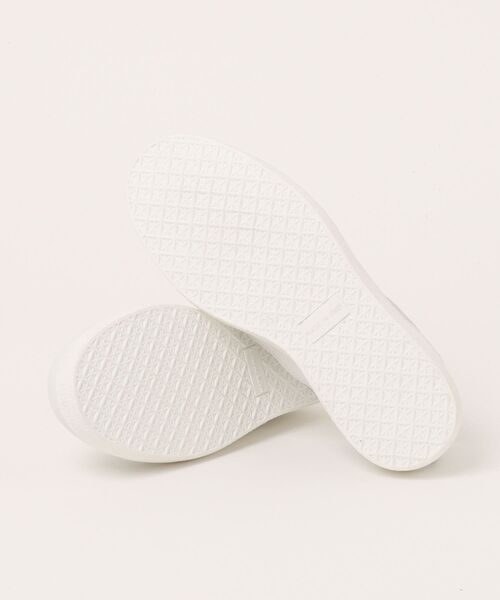 inter-chaussures（インターショシュール）の「【patgoa】ローカットレースアップスニーカー(E55002)（スニーカー・レディース・シルバー/ゴールド・35/36/37/38/39）」の4枚目の写真