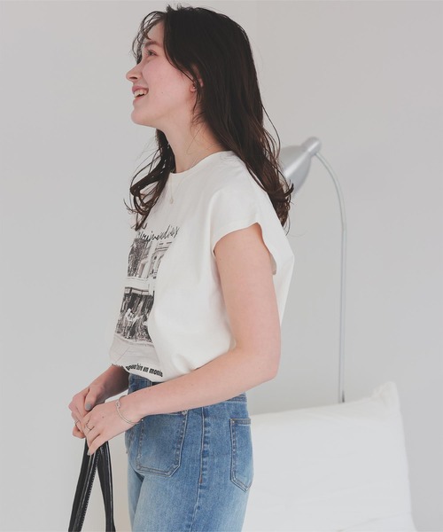 titivate(ティティベイト)の「フレンチスリーブピグメントフォトプリントTシャツ(Tシャツ/カットソー・レディース・ブラック系その他/オフホワイト・M/L)」の10枚目の写真