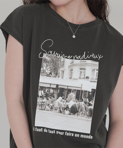 titivate(ティティベイト)の「フレンチスリーブピグメントフォトプリントTシャツ(Tシャツ/カットソー・レディース・ブラック系その他/オフホワイト・M/L)」の15枚目の写真