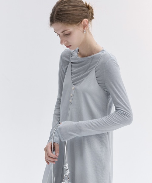 tageechita(タジチタ)の「【tageechita】アシンメトリーデザイン シアー ロングスリーブ トップス(Tシャツ/カットソー・レディース・グレイッシュベージュ/ライトブルーグレー・S/M/L)」の20枚目の写真