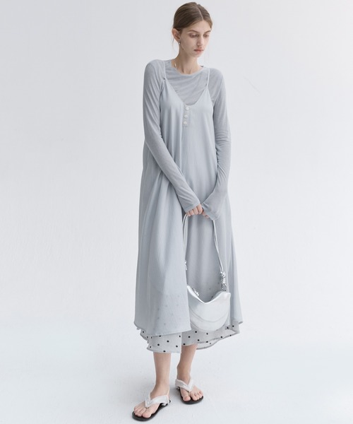 tageechita(タジチタ)の「【tageechita】アシンメトリーデザイン シアー ロングスリーブ トップス(Tシャツ/カットソー・レディース・グレイッシュベージュ/ライトブルーグレー・S/M/L)」の21枚目の写真