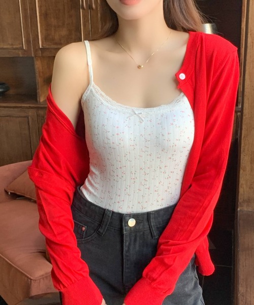 everycoco（エブリーココ）の「レーストリム小花柄キャミソール　カップ付き（キャミソール・レディース・ホワイト/ネイビー/アイボリー・FREE）」の7枚目の写真