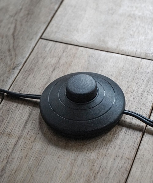 TIMELESS COMFORT(タイムレスコンフォート)の「ecruxe(エクリュクス) HEMMING FLOOR LAMP/ヘミングフロアランプ(照明・レディース・ナチュラル・ONE SIZE)」の9枚目の写真