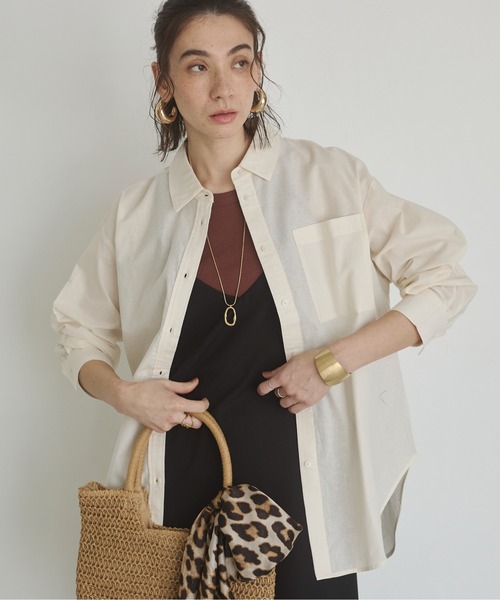 ANGIE(アンジー)の「リネンライク レギュラーカラー シャツ(シャツ/ブラウス・レディース・オフホワイト/オレンジ/ネイビー/ブラウン/ブルー・FREE)」の2枚目の写真