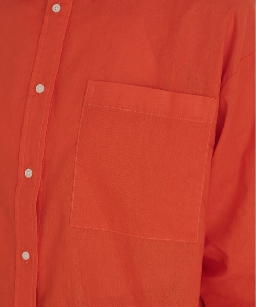 ANGIE(アンジー)の「リネンライク レギュラーカラー シャツ(シャツ/ブラウス・レディース・オフホワイト/オレンジ/ネイビー/ブラウン/ブルー・FREE)」の11枚目の写真