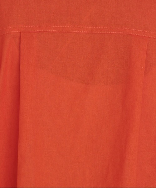 ANGIE(アンジー)の「リネンライク レギュラーカラー シャツ(シャツ/ブラウス・レディース・オフホワイト/オレンジ/ネイビー/ブラウン/ブルー・FREE)」の16枚目の写真